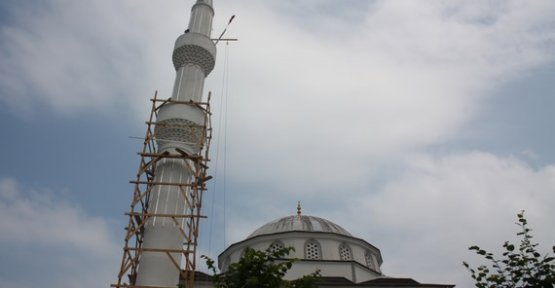 Merkez Yeni Camii Onarılıyor.