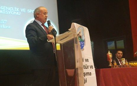 SİYAD Genel Başkanı Arpacı, Prof. Dr. Davutoğlu'na başarılar diledi