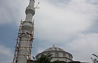Merkez Yeni Camii Onarılıyor.