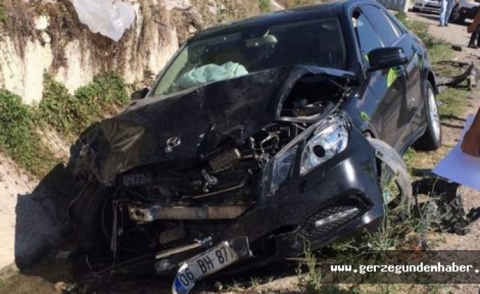 Sinop Valisi Erol Karaömeroğlu trafik kazası geçirdi